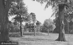 The Oaks Park c.1955, Carshalton