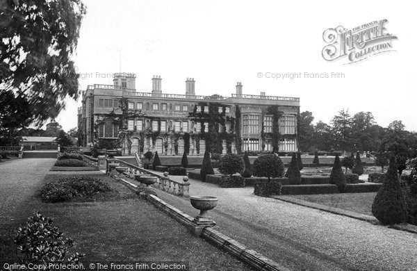 Photo of Castle Ashby, Terrace Garden 1922