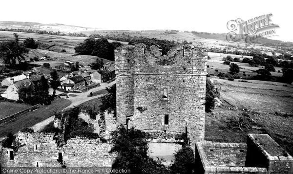 Photo of Castle Bolton, Bolton Castle c.1960