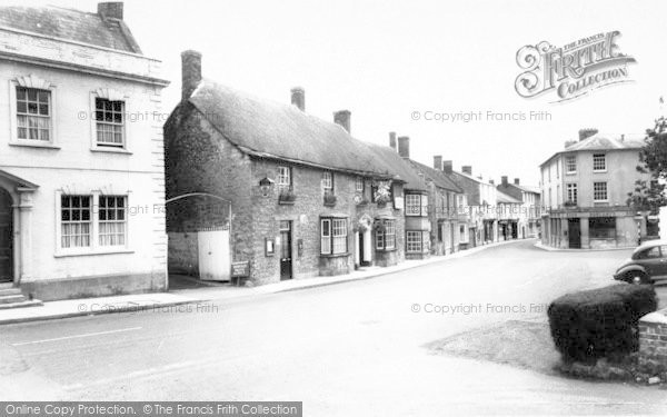 Photo of Castle Cary, Fore Street c.1960