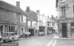 Fore Street c.1970, Castle Cary