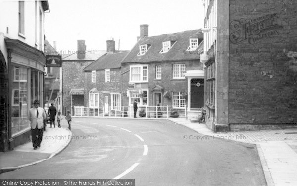 Photo of Castle Cary, High Street c.1970