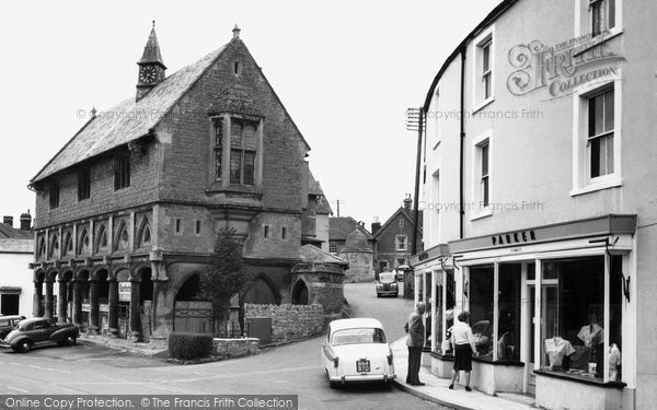 Photo of Castle Cary, Town Hall And Round House c.1960