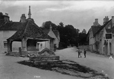 1907, Castle Combe