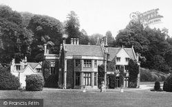 The Manor House 1907, Castle Combe