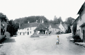 Village 1904, Castle Combe