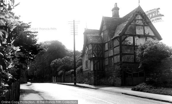 Photo of Castle Donington, Key House c.1955