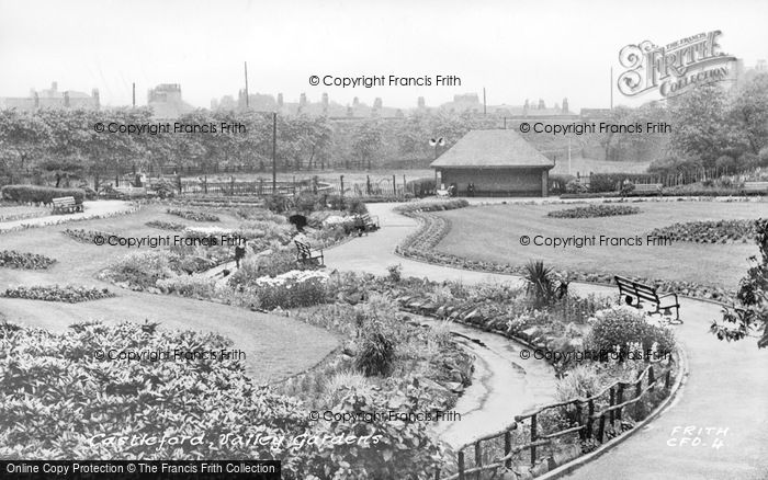 Photo of Castleford, Valley Gardens c.1950