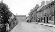 Cross Street 1909, Castleton