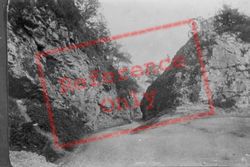 Entrance To Cavedale 1896, Castleton