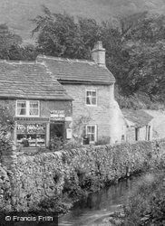 Peakshole Water And Cottages 1909, Castleton
