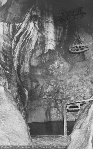 Photo of Castleton, The Crystallised Cavern, Blue John Caverns c.1965