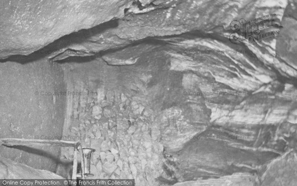 Photo of Castleton, The Crystallized Cavern, Blue John Caverns c.1950