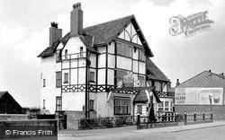 The George And Dragon Hotel 1951, Castleton