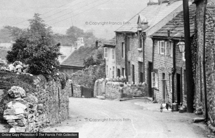 Photo of Castleton, Town Head 1932