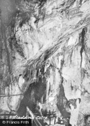 Treak Cliff Cavern, Aladdin's Cave c.1960, Castleton