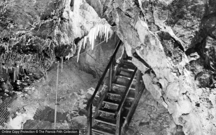 Photo of Castleton, Treak Cliff Cavern, Dream Cave From St Paul's Dome c.1960