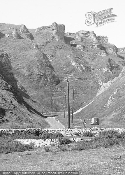 Photo of Castleton, Winnats Pass c.1955