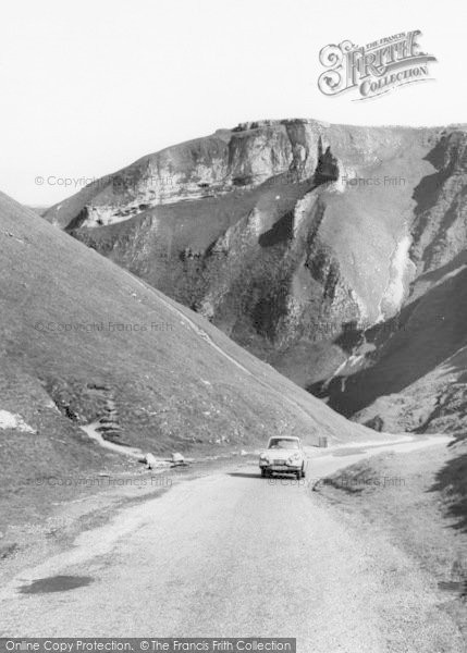 Photo of Castleton, Winnats Pass c.1965