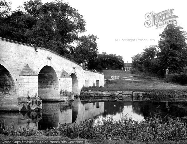 Photo of Castor, Milton Ferry Bridge 1919