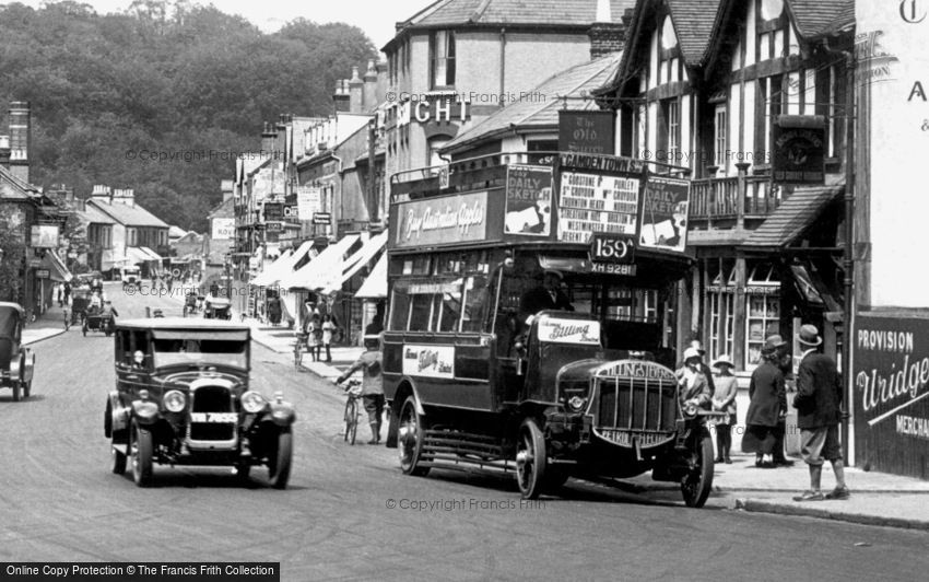 Caterham, Bus in Croydon Road 1925
