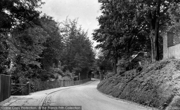 Photo of Caterham, Church Hill 1925