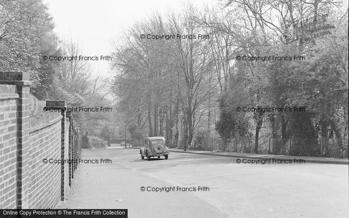 Photo of Caterham, Church Hill 1957