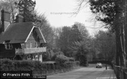 Church Hill 1957, Caterham