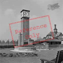 Clock Tower, Queens Park 1957, Caterham
