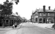 High Street 1925, Caterham