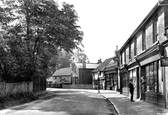 High Street 1925, Caterham