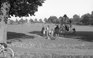 Queen's Park, Children's Corner 1948, Caterham