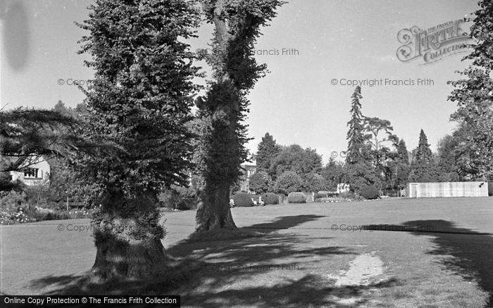 Photo of Caterham, Queens Park 1948
