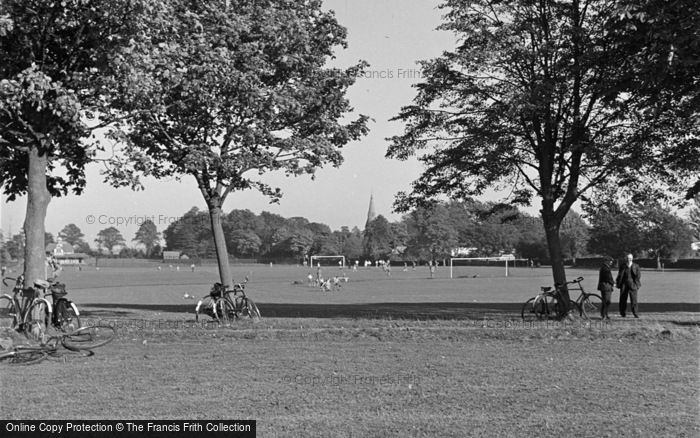 Photo of Caterham, Queens Park 1948