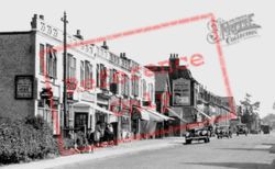 Shops On The Parade 1951, Caterham