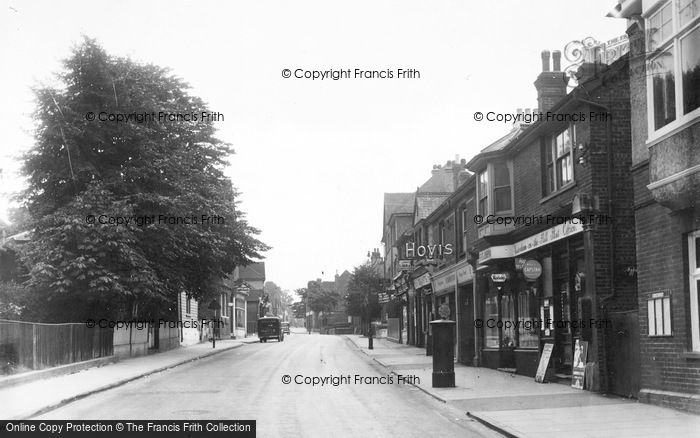 Photo of Caterham, The High Street c.1939