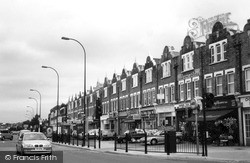 Bromley Road 2003, Catford