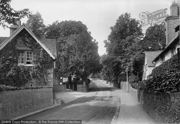 Photo of Caversham, 1923