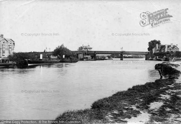 Photo of Caversham, Bridge 1893