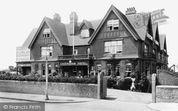 The Hotel 1908, Caversham