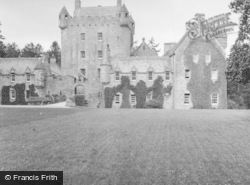 Castle 1952, Cawdor