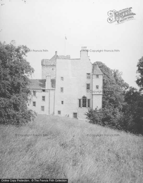 Photo of Cawdor, Kilravock Castle From West 1952