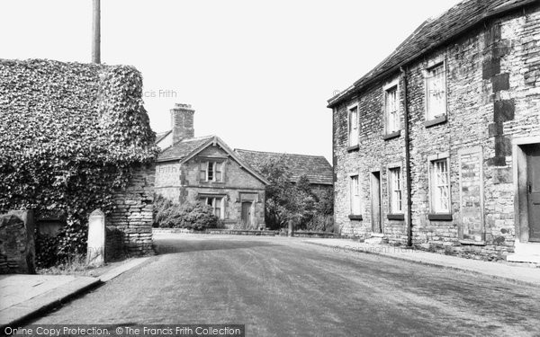 Photo of Cawthorne, The Village c.1955