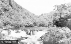 The Salmon Falls c.1960, Cenarth