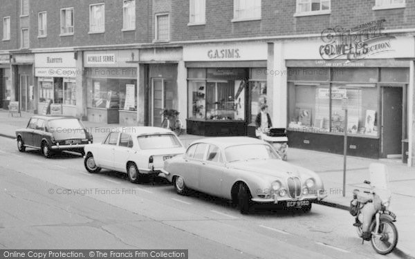 Photo of Chadwell St Mary, River View, Parade Of Shops c.1966