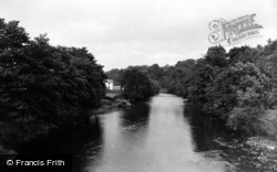 The River c.1950, Chain Bridge