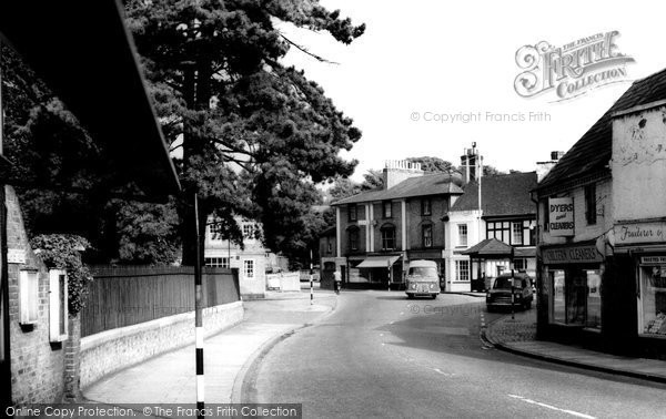 Photo of Chalfont St Peter, High Street c.1960