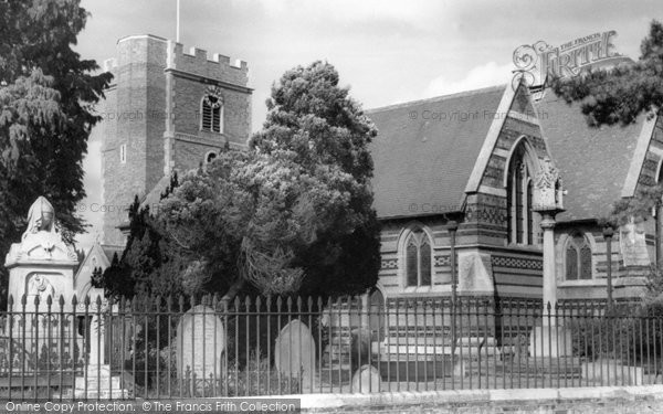 Photo of Chalfont St Peter, St Peter's Parish Church c.1960