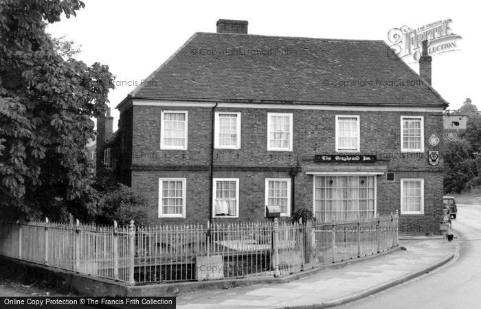 Photo of Chalfont St Peter, The Greyhound Inn c.1965