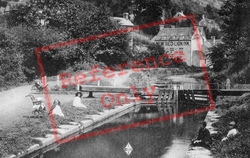 Canal Lock And New Red Lion Inn 1910, Chalford